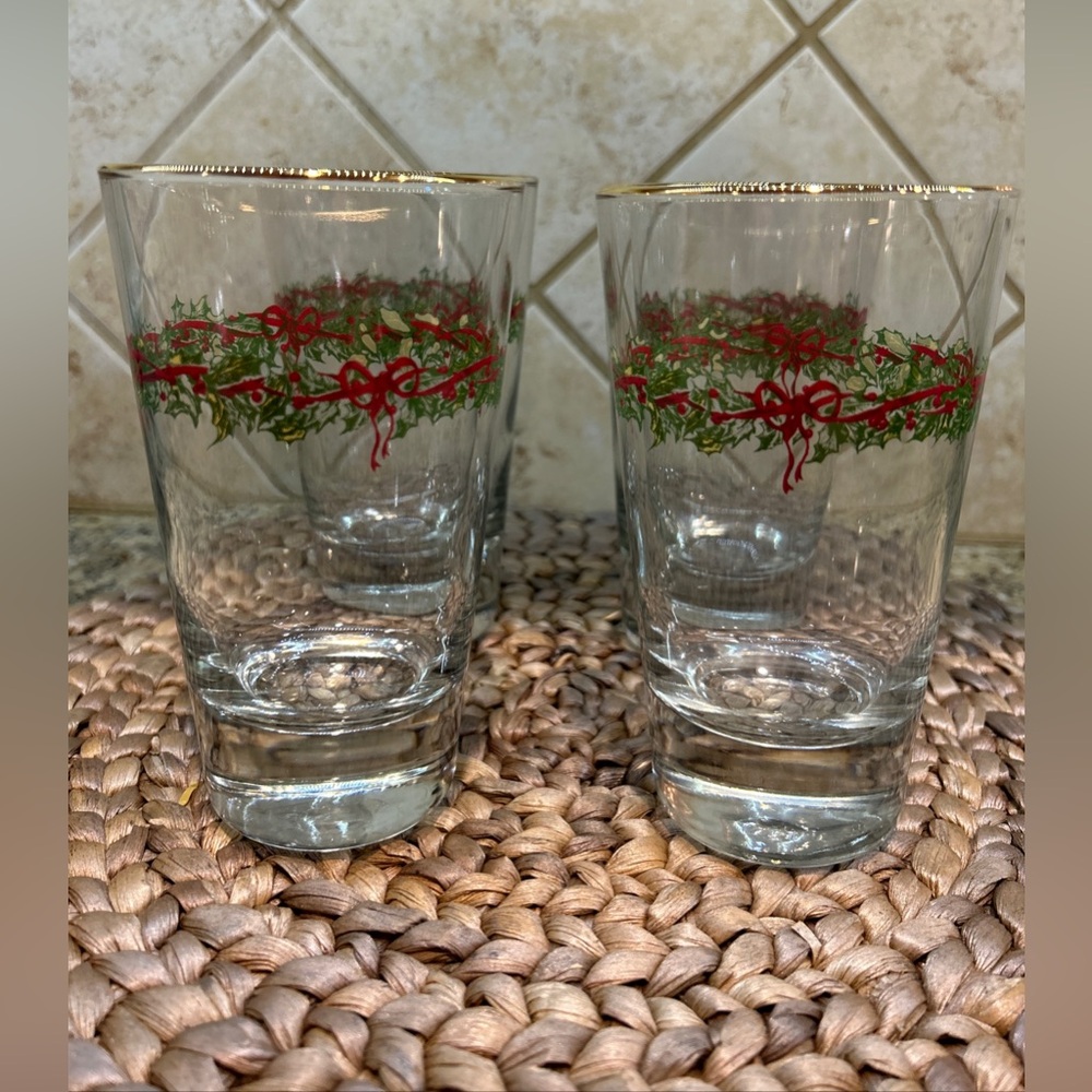 Vintage Holiday Traditions Christmas Tumblers Christopher Radko Glasses Set of 4